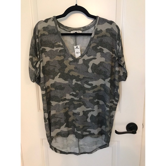 Express Tops - NWT Express One Eleven Camo Knit Tee Large